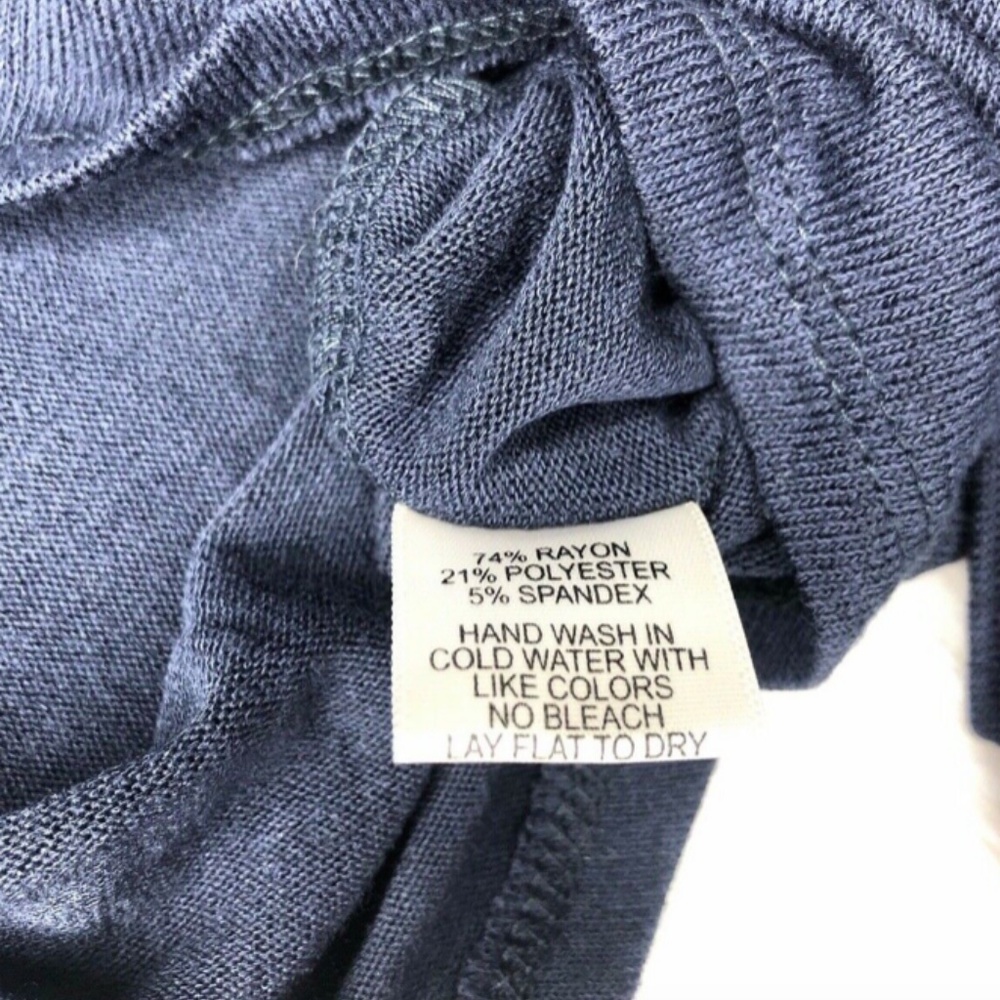 Gibson Ruffled Edge Raglan Pullover Top - Picture 6 of 9